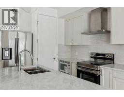 4pc Bathroom - 25 Linden Place, Rural Red Deer County, AB T4E3C4 Photo 11
