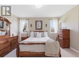 30 Pear Tree Avenue, St  Thomas, ON N5R0B5 Photo 22
