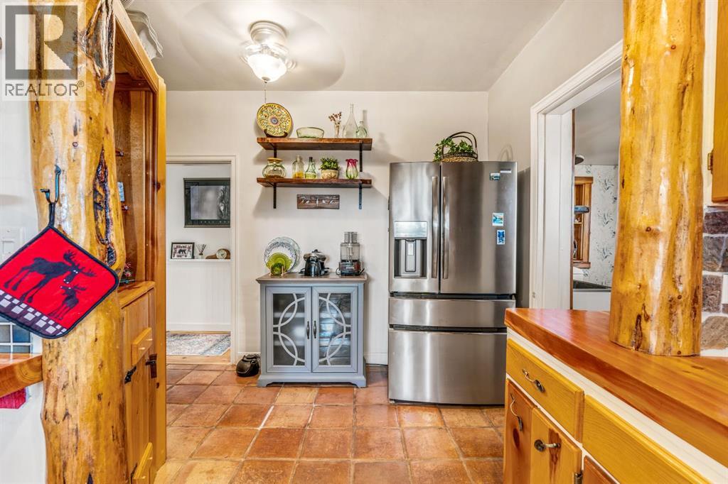 405 3 Avenue W - Image 16