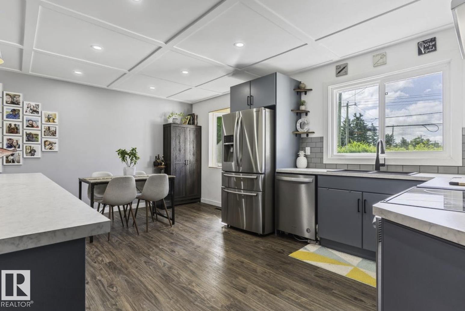 6221 44B Avenue - Image 18