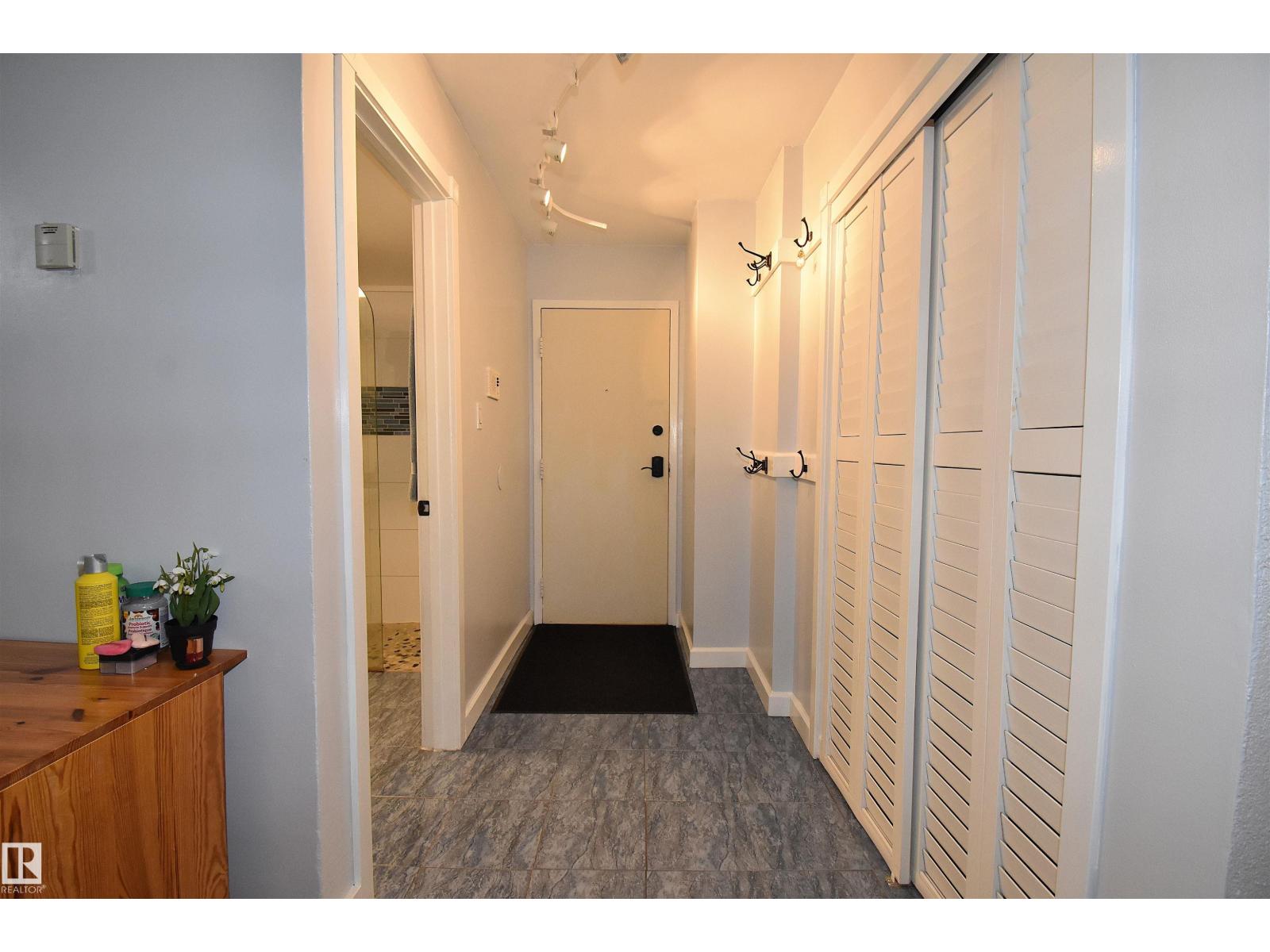 #102 11325 109 AV NW - Image 18