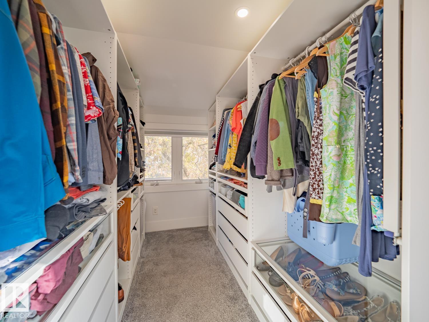 6839 111 ST NW - 19