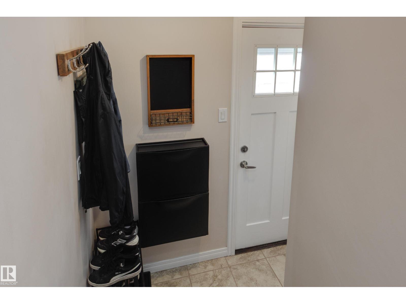 10466 159 ST NW - Image 20