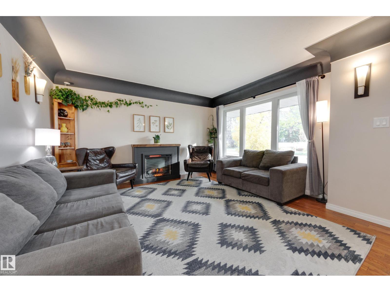 10466 159 ST NW - Image 3