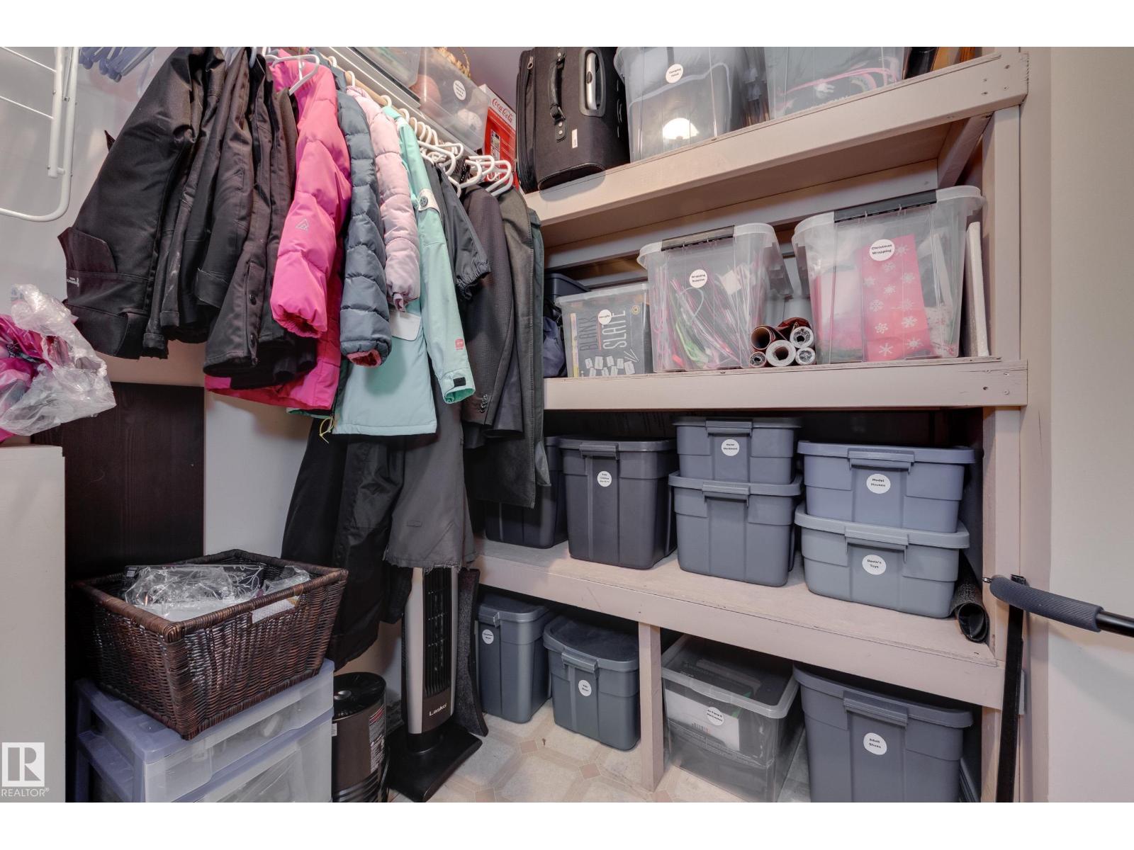 10466 159 ST NW - Image 30
