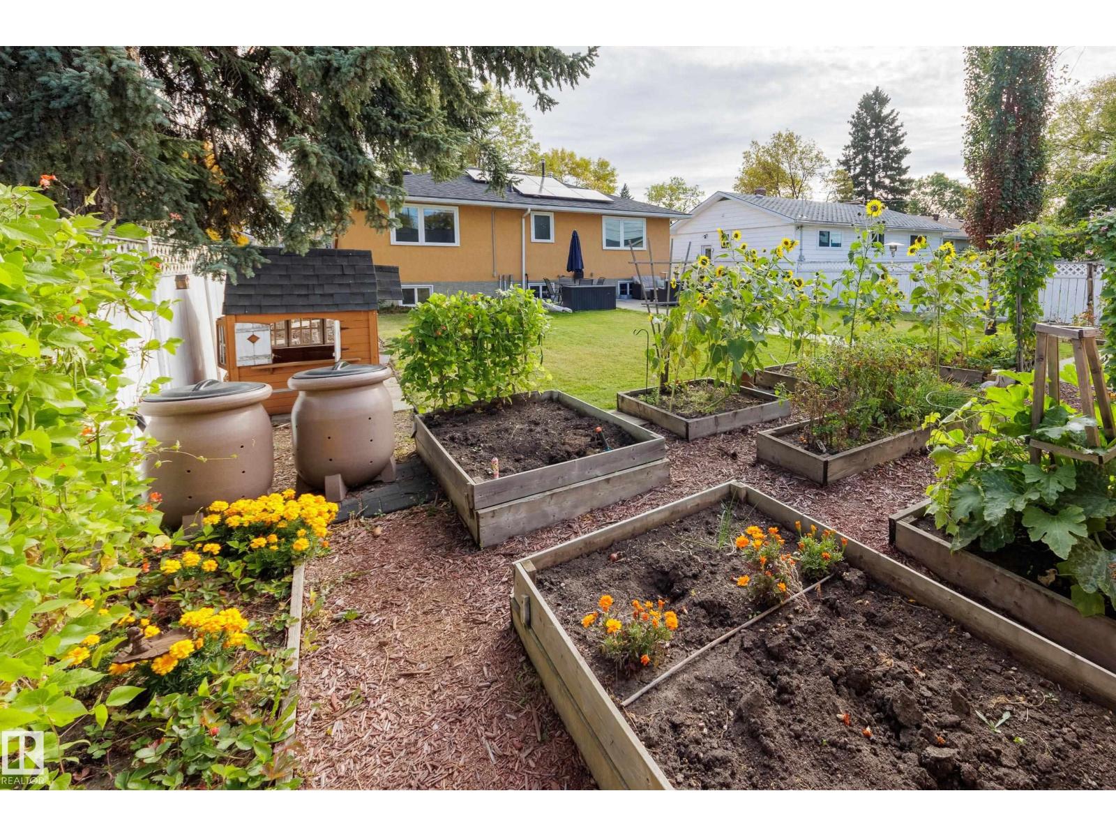 10466 159 ST NW - Image 37