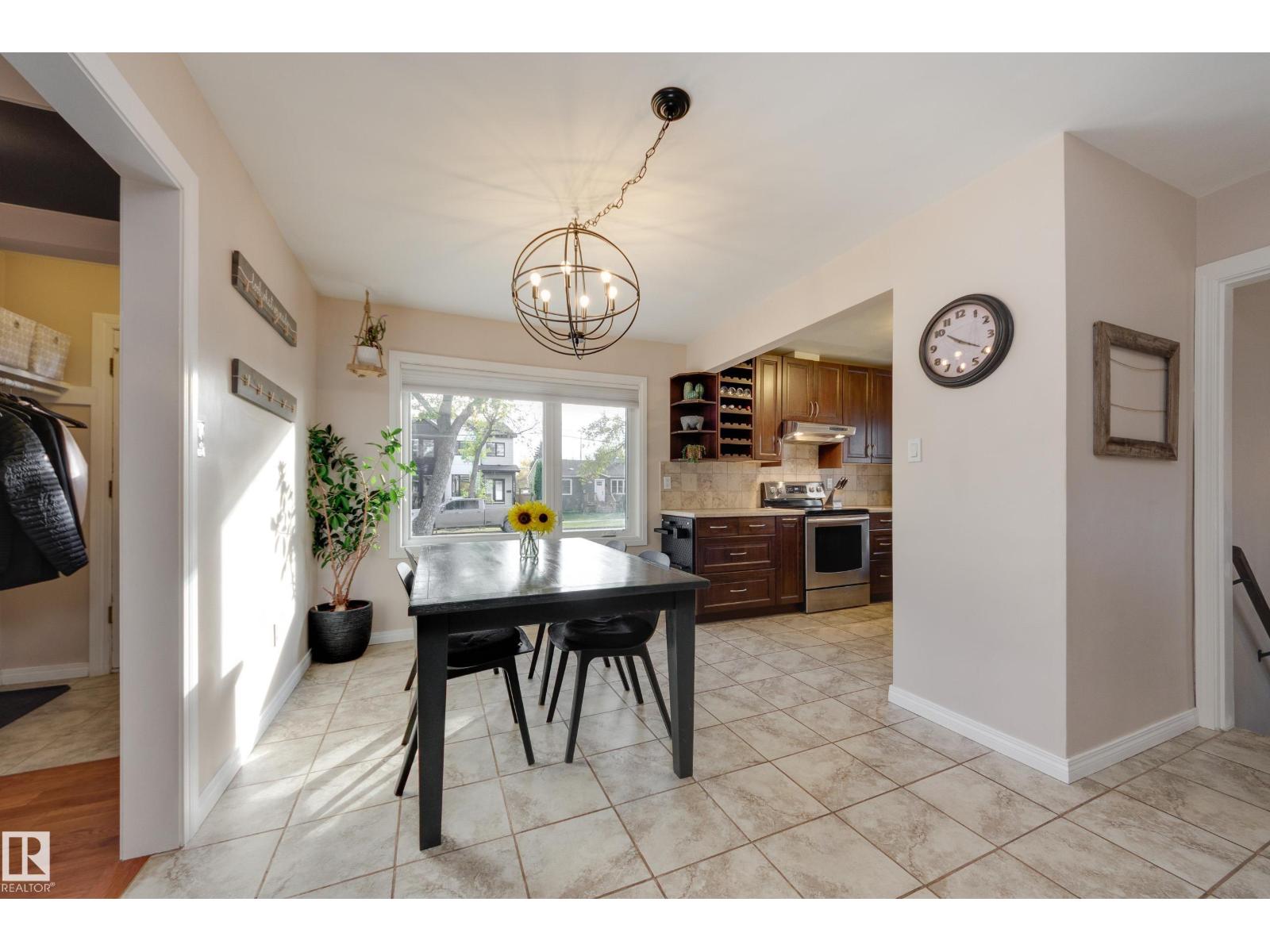 10466 159 ST NW - 6