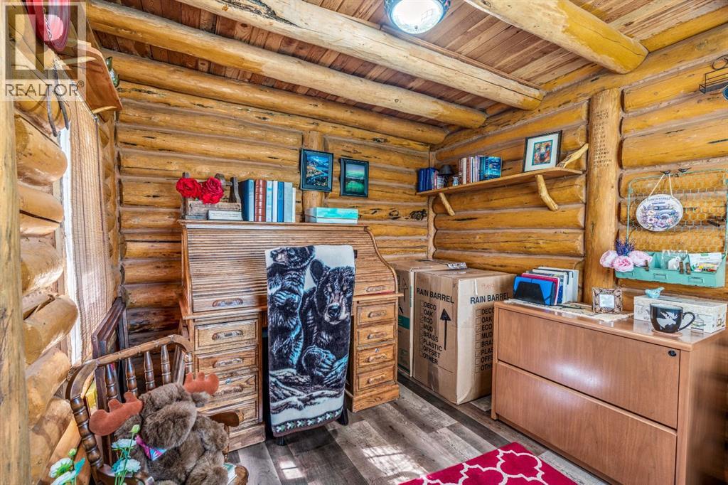 405 3 Avenue W - Image 32