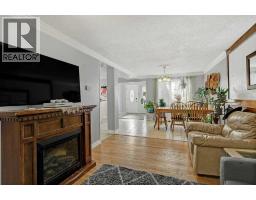 4pc Bathroom - 9316 102 Avenue, Grande Prairie, AB T8V0Z3 Photo 9