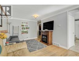 Living room - 9316 102 Avenue, Grande Prairie, AB T8V0Z3 Photo 8