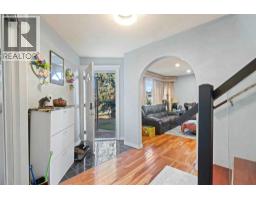52 Edgepark Road NW - photo 3