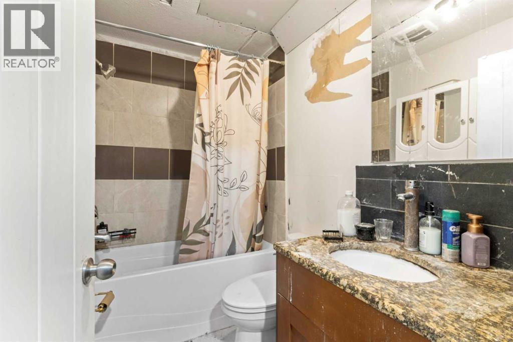 52 Edgepark Road NW - 27