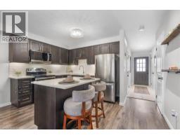 2pc Bathroom - 72 Meadowridge Street, Kitchener, ON N2P0E2 Photo 9
