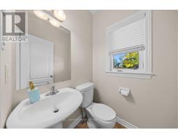 Bathroom - 2898 Findlay Creek Drive, Ottawa, ON K1T0G6 Photo 8
