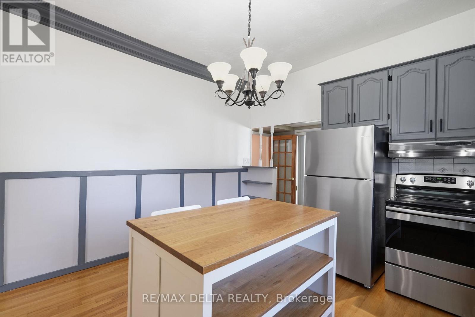 730 GERARD STREET - Image 12