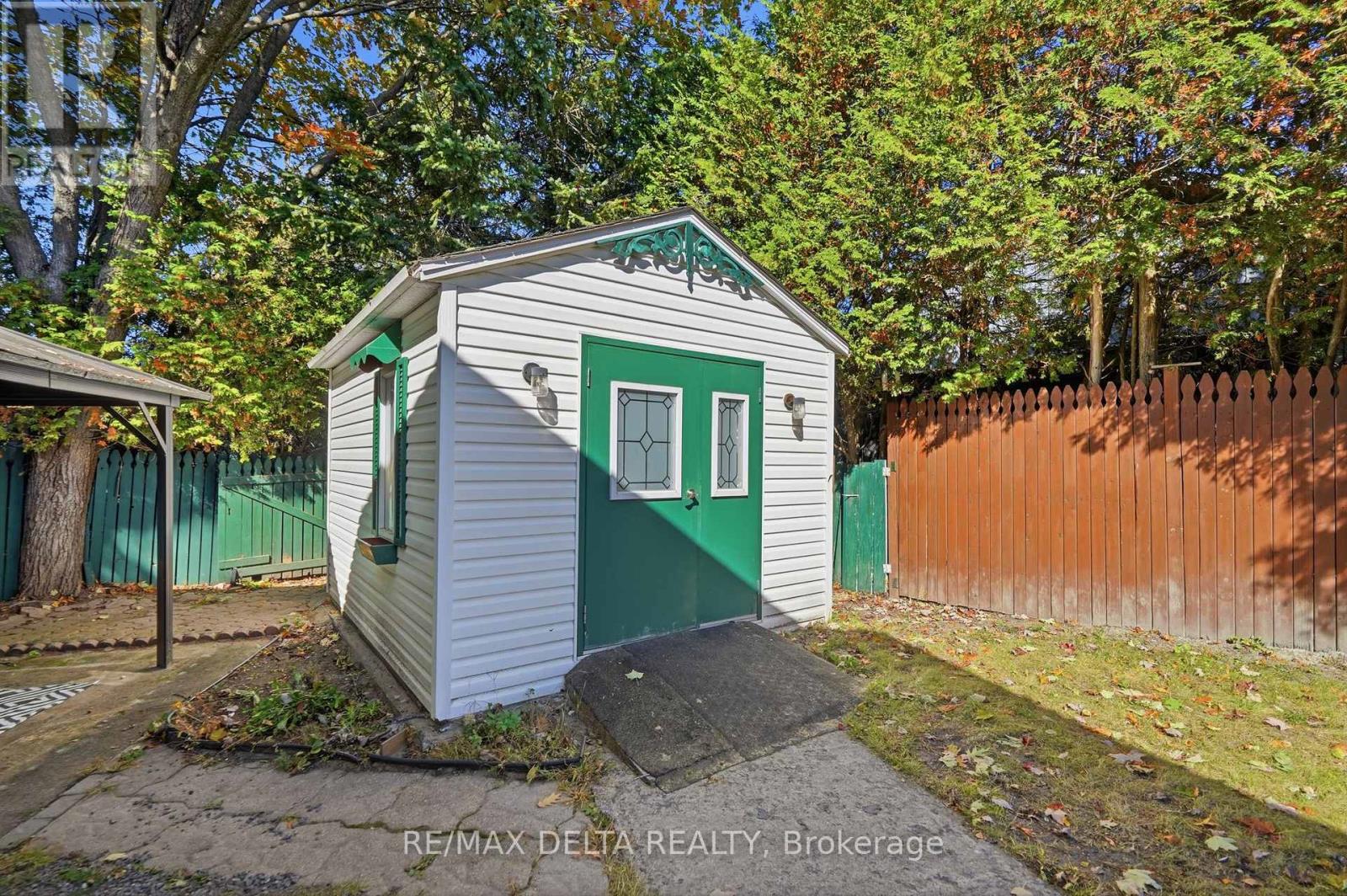 730 GERARD STREET - 28