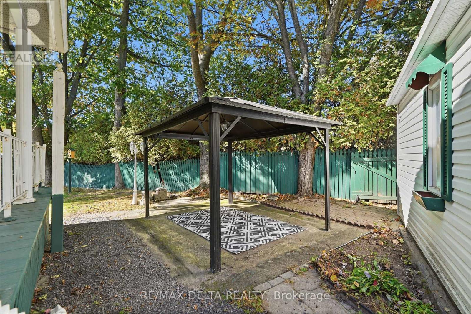 730 GERARD STREET - 31