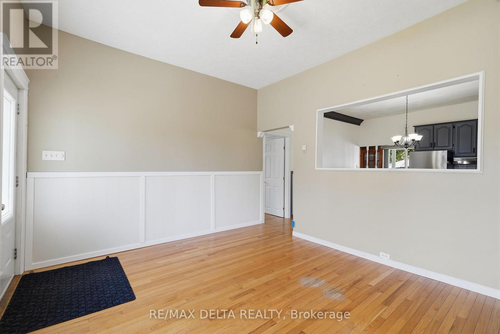 730 GERARD STREET - 6