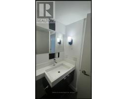 527 - 4k Spadina Avenue, Toronto, ON M5V3Y9 Photo 13