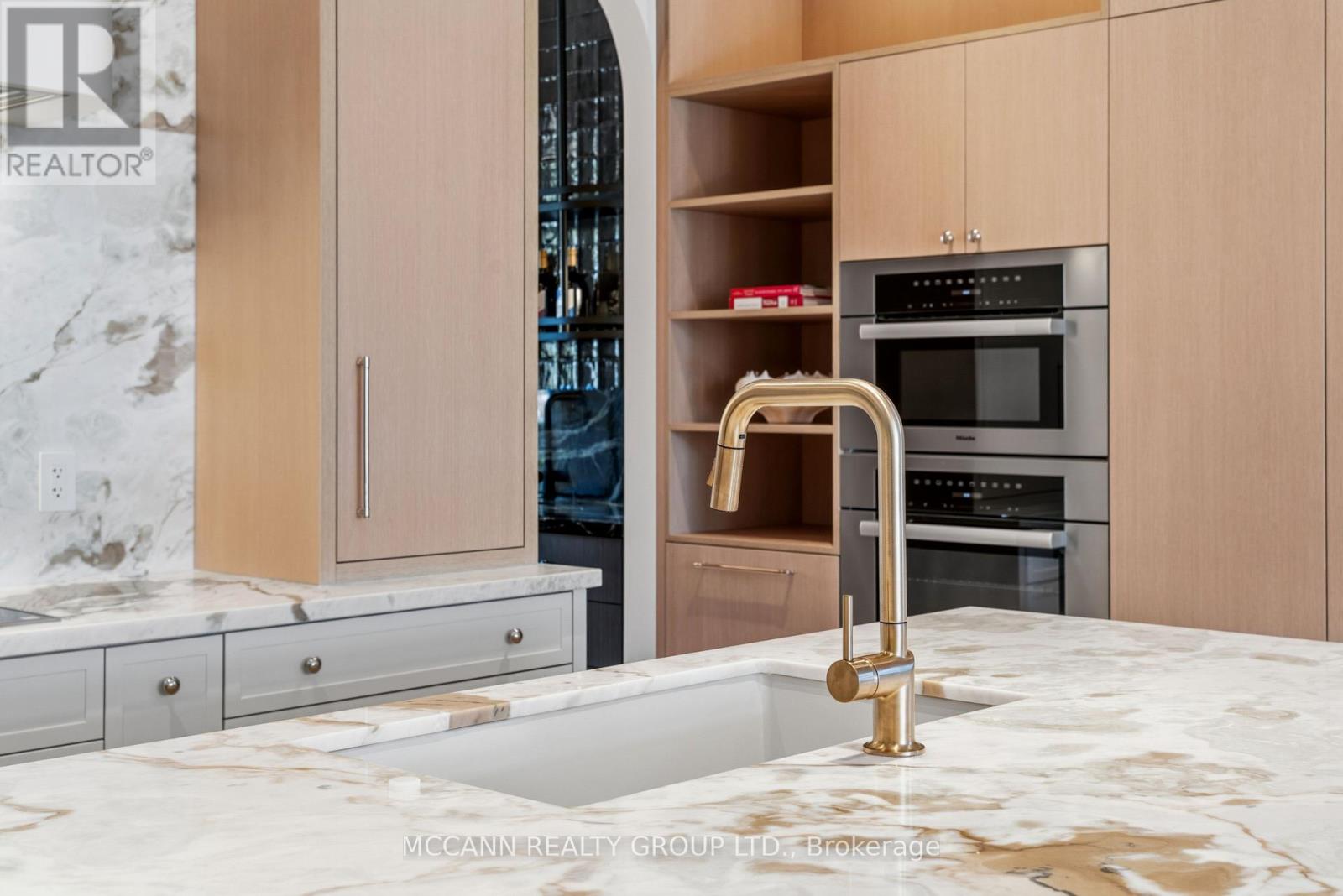 403 Melrose Avenue, Toronto, ON photo 13