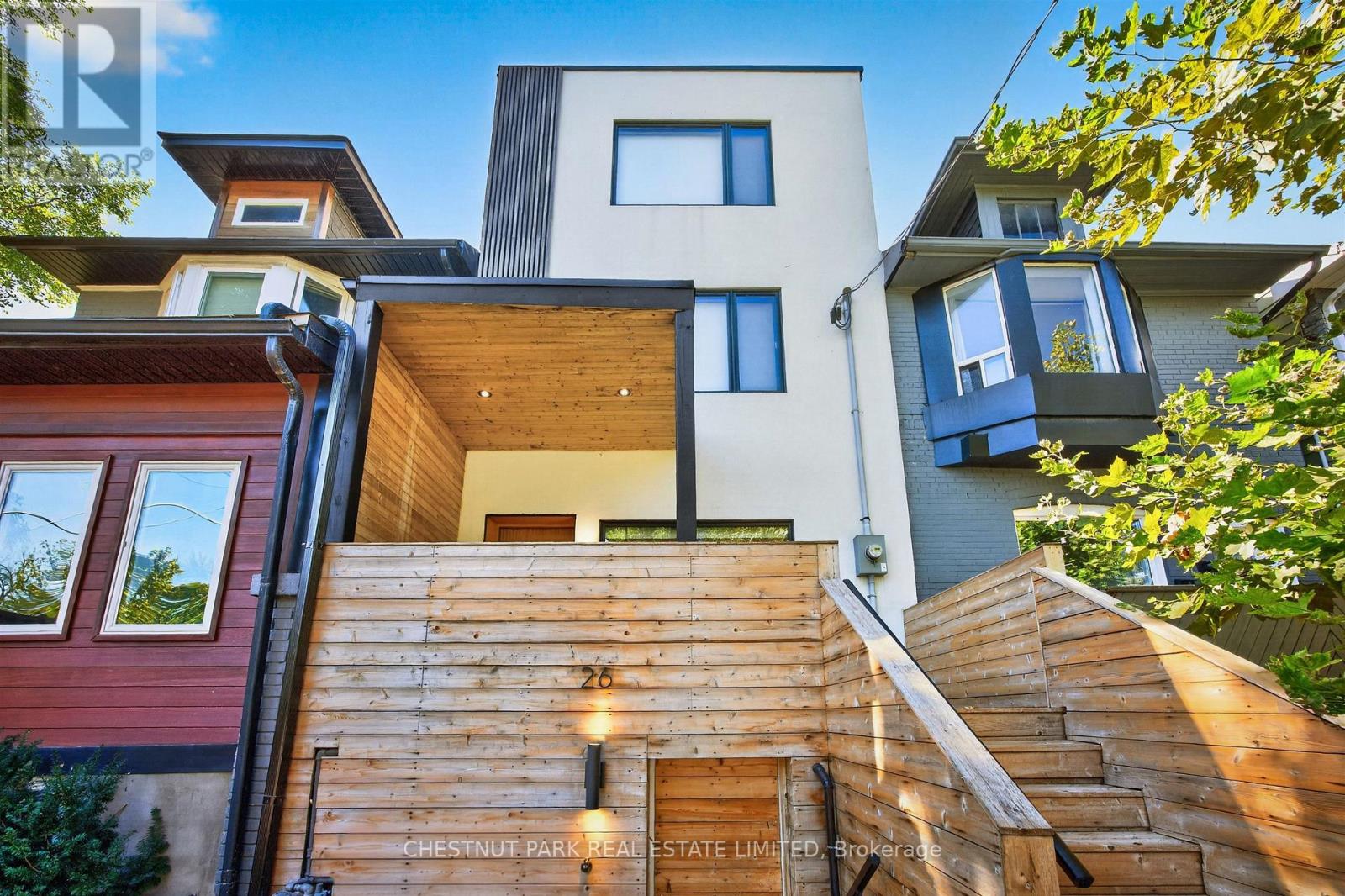 26 CAROLINE AVENUE - 3
