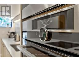 26 Caroline Avenue, Toronto, ON M4M2X7 Photo 14