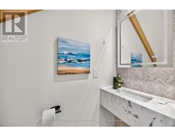 26 Caroline Avenue, Toronto, ON M4M2X7 Photo 15