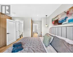 26 Caroline Avenue, Toronto, ON M4M2X7 Photo 19