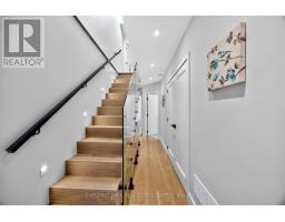 26 Caroline Avenue, Toronto, ON M4M2X7 Photo 36