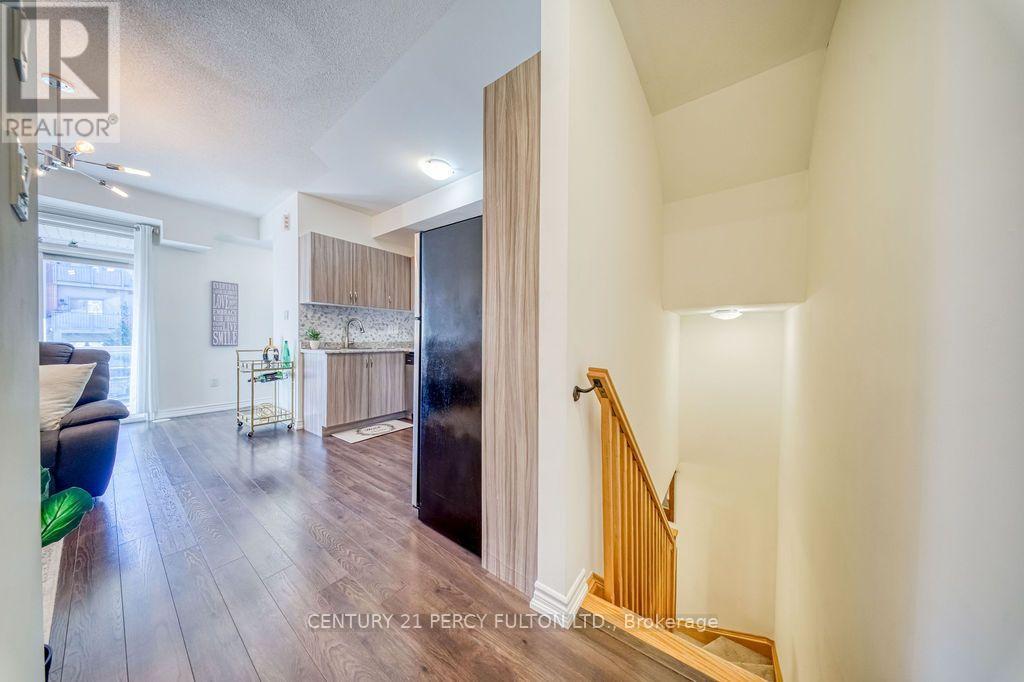 #84 2604 WILLIAM JACKSON DRIVE - 21