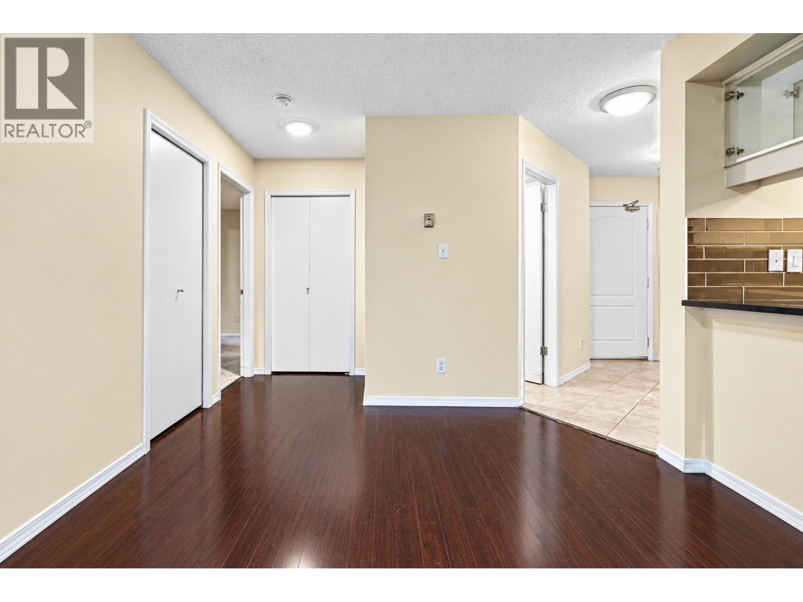307 69 JAMIESON COURT, New Westminster - Image 1