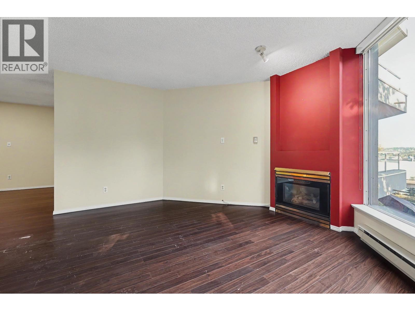 307 69 JAMIESON COURT, New Westminster - Image 1