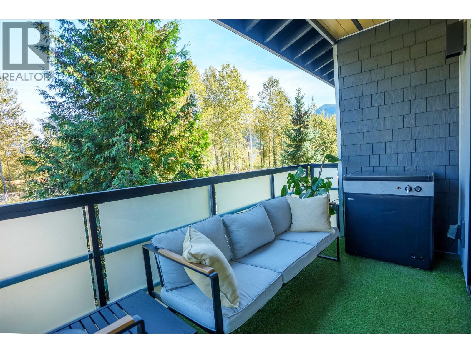 38375 EAGLEWIND BOULEVARD, Squamish
