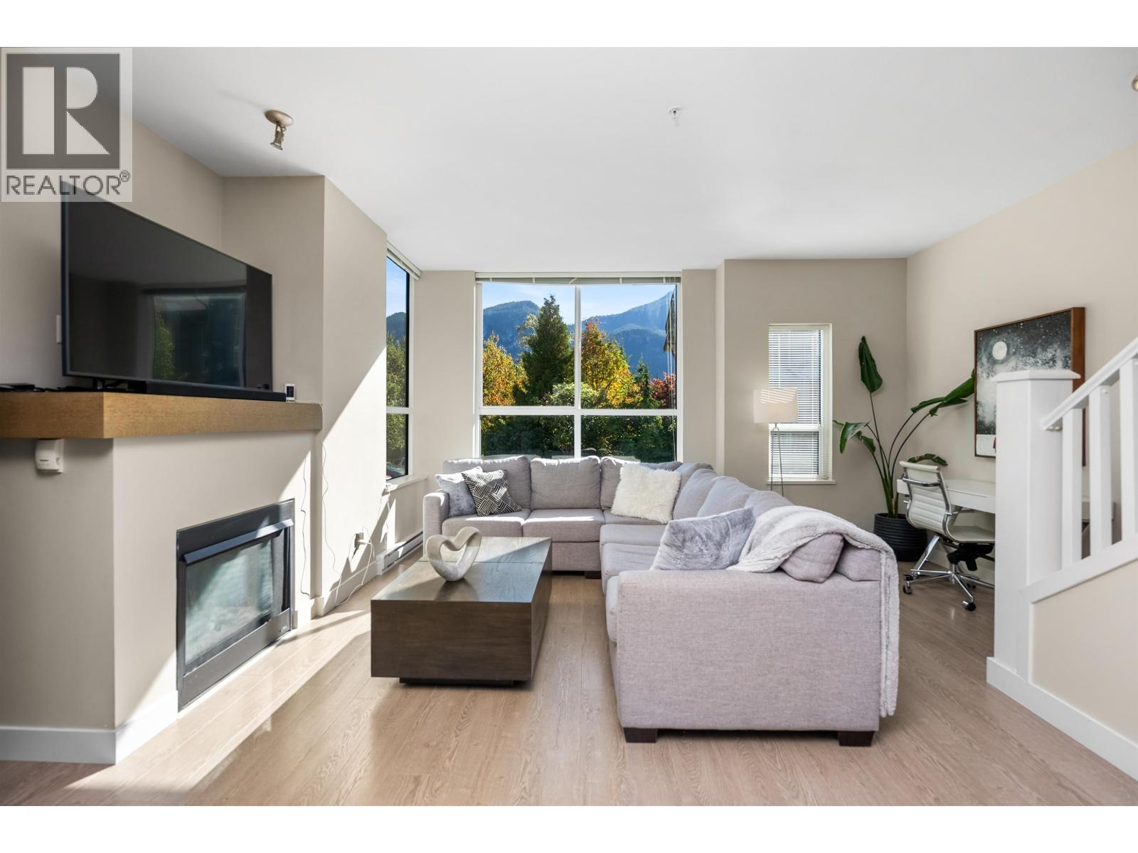 38375 EAGLEWIND BOULEVARD, Squamish