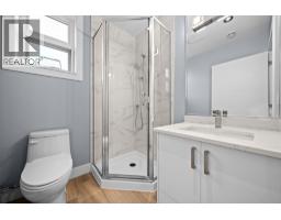 3 2557 W King Edward Street, Vancouver, BC V6L1T5 Photo 12