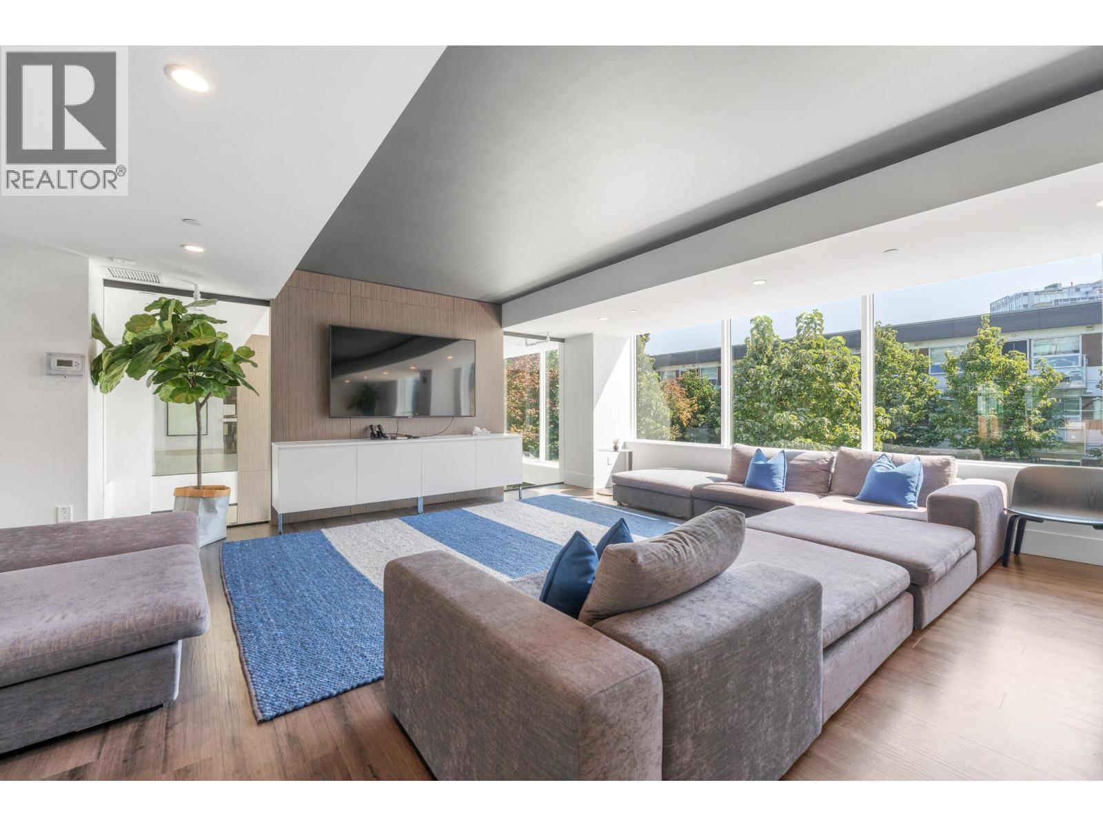 #512-6900 PEARSON Way, Richmond