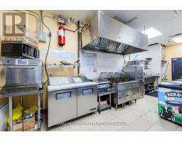 2 - 15 Ringwood Drive, Whitchurch Stouffville, ON L4A8C1 Photo 25