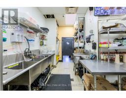 2 - 15 Ringwood Drive, Whitchurch Stouffville, ON L4A8C1 Photo 26