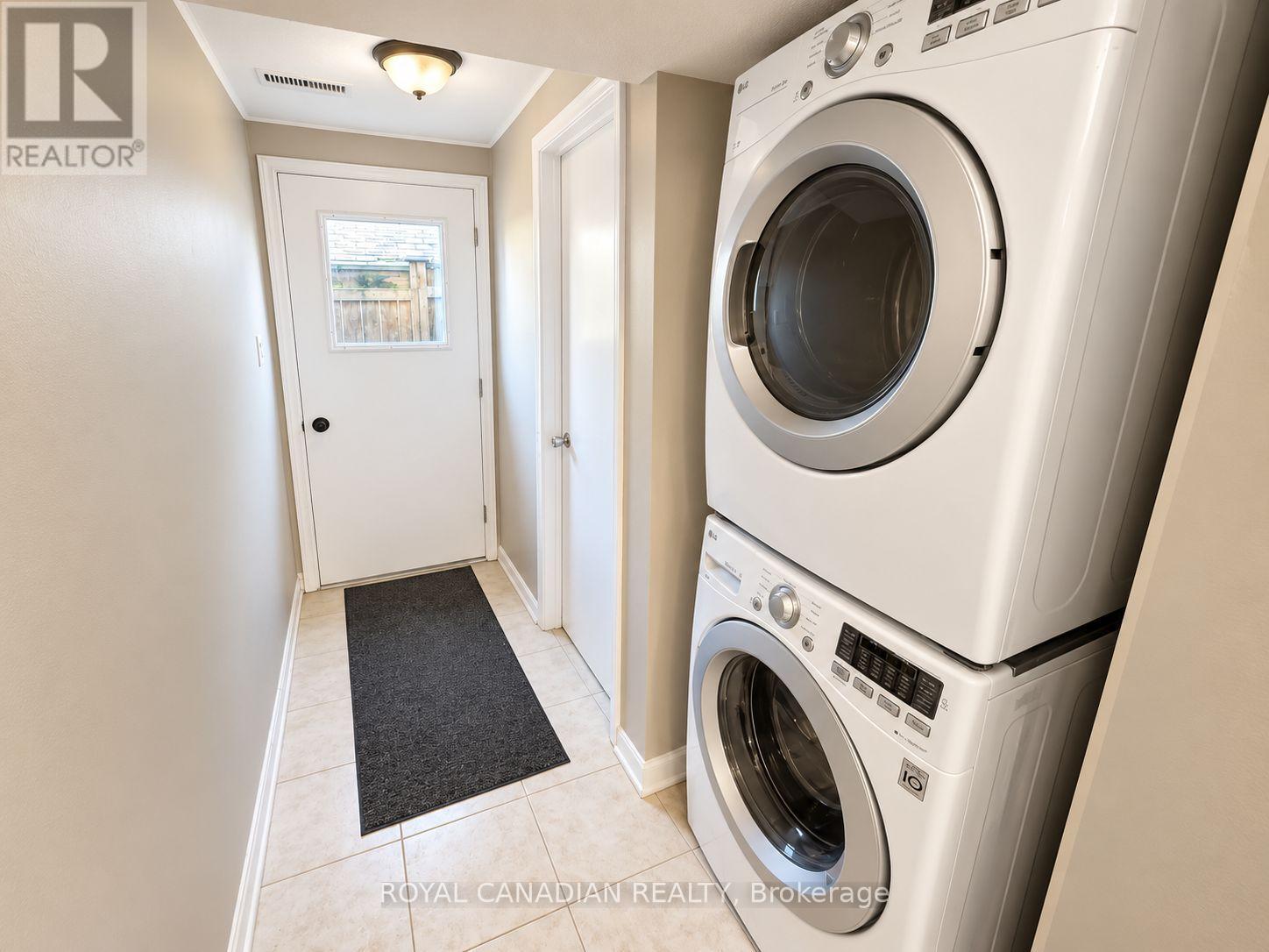 36 MAPLEGROVE AVENUE - 18