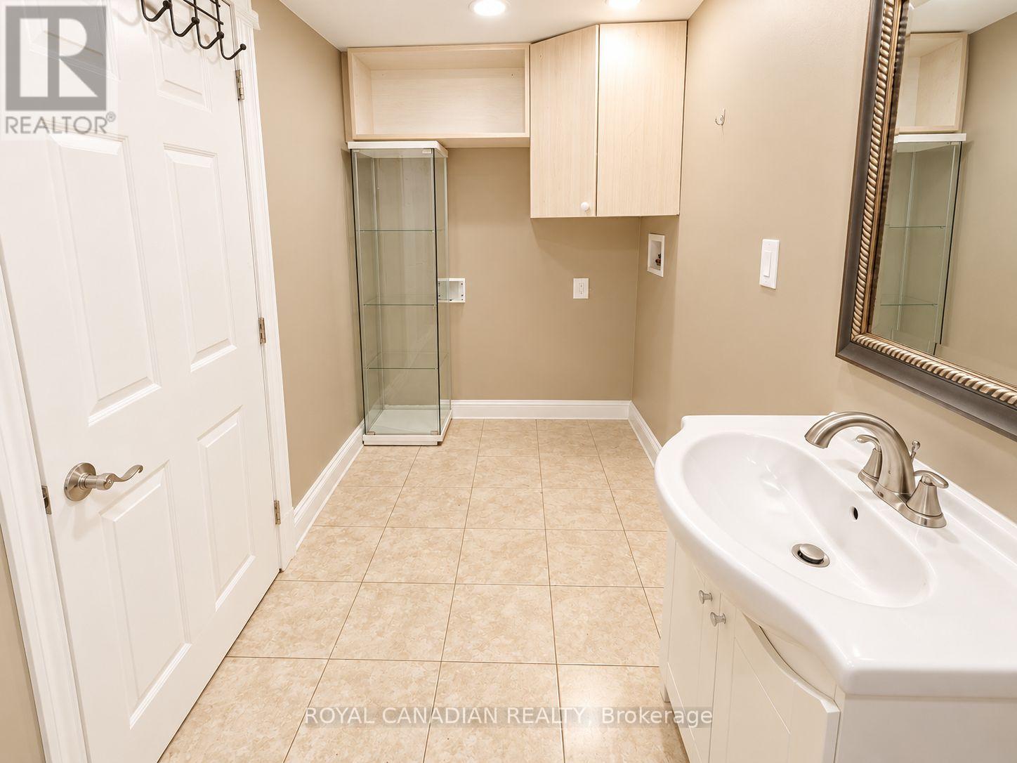 36 MAPLEGROVE AVENUE - 28