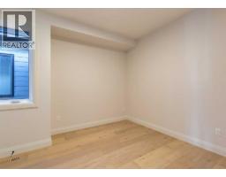 70a Montrose Crescent Ne, Calgary, AB T2E5P4 Photo 35
