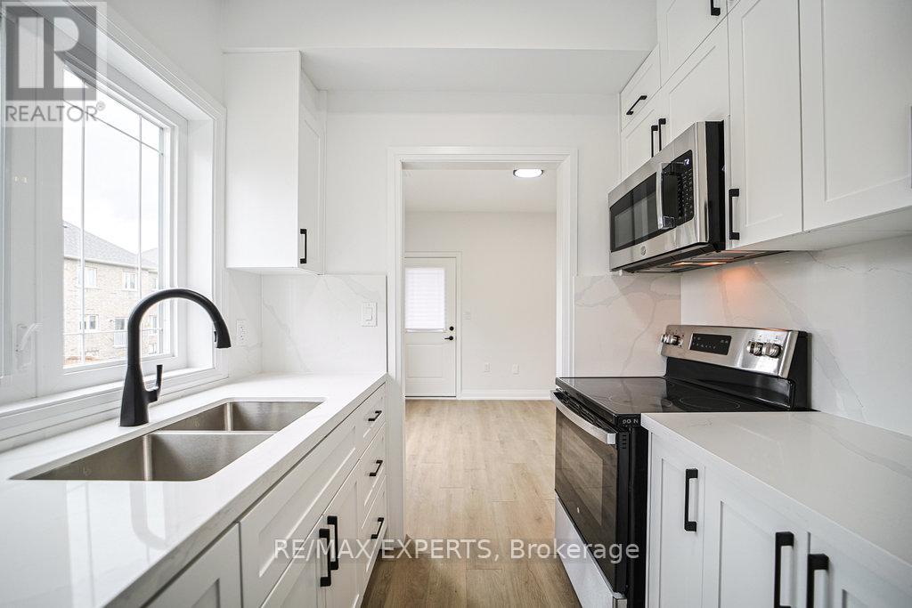 426 Veterans Drive — photo 4