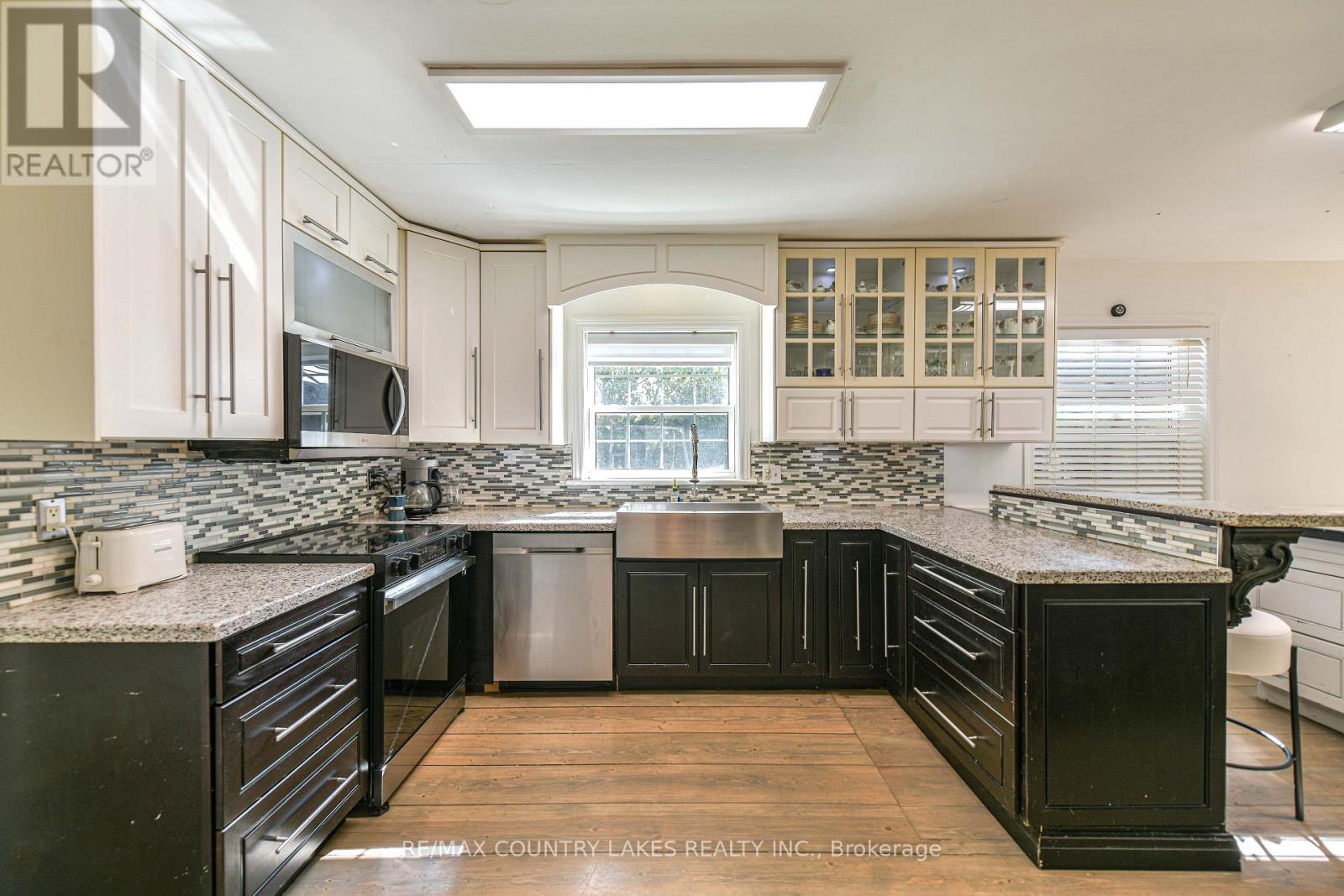 2707 Stephen Drive, Ramara, ON photo 5
