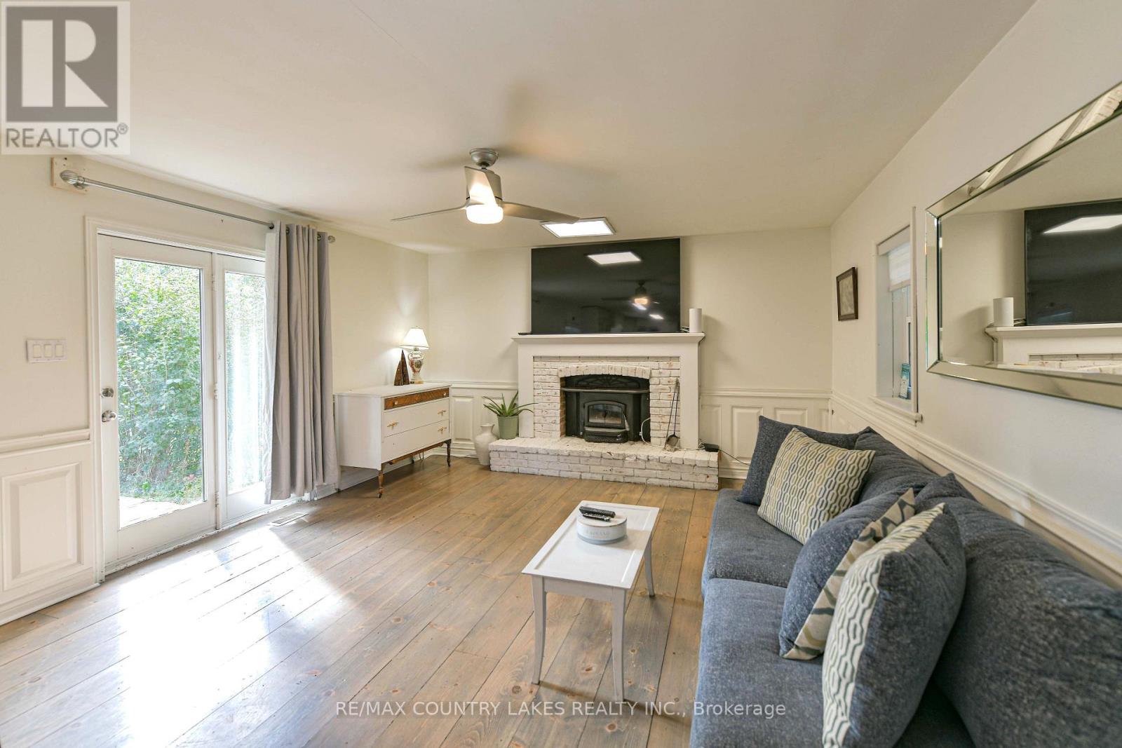 2707 Stephen Drive, Ramara, ON photo 9