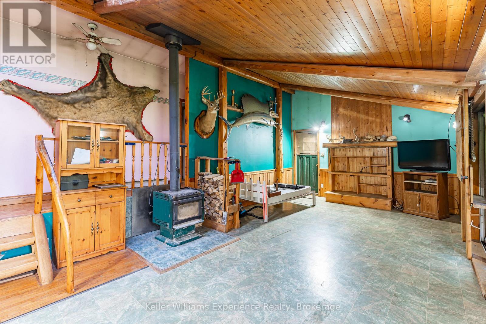 1074 WEST ROAD - Image 14