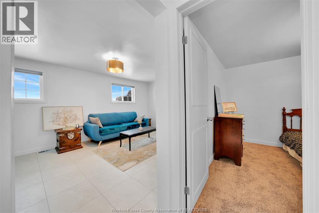 440 FRYER STREET - 14
