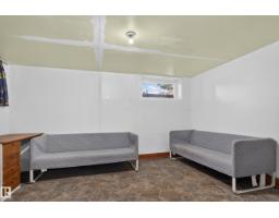 12053 97 St Nw, Edmonton, AB T5G1Y8 Photo 20