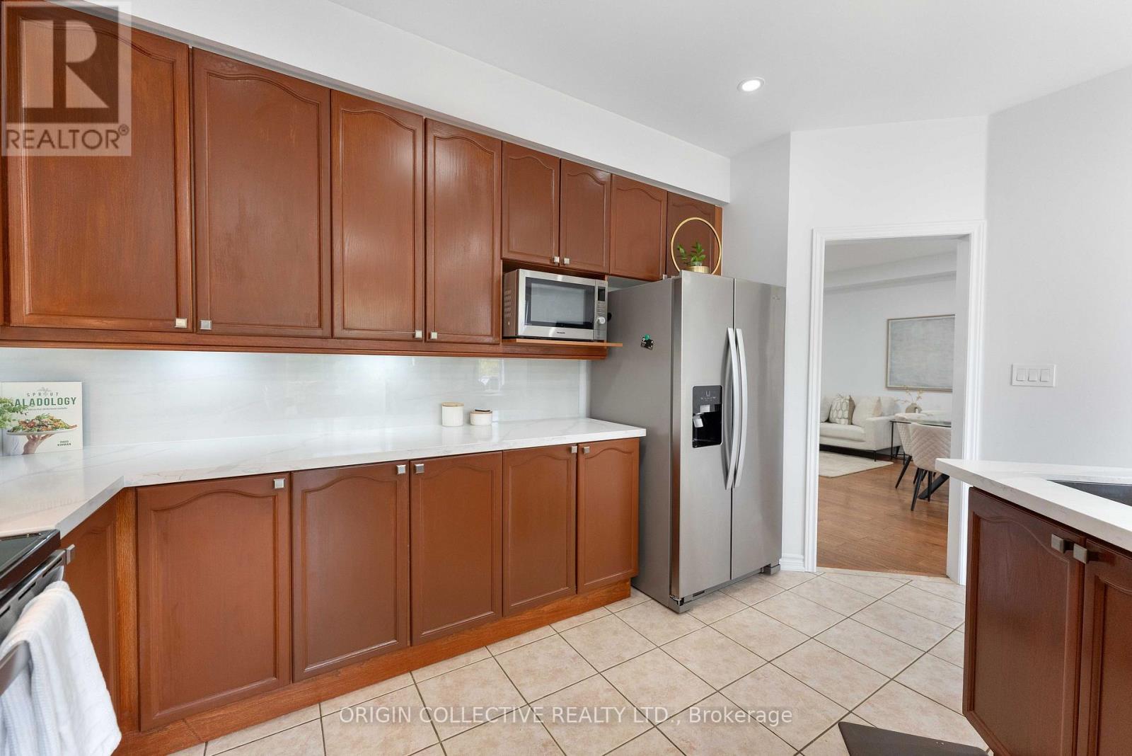 51 Goreway Valley Trail, Brampton, ON photo 21