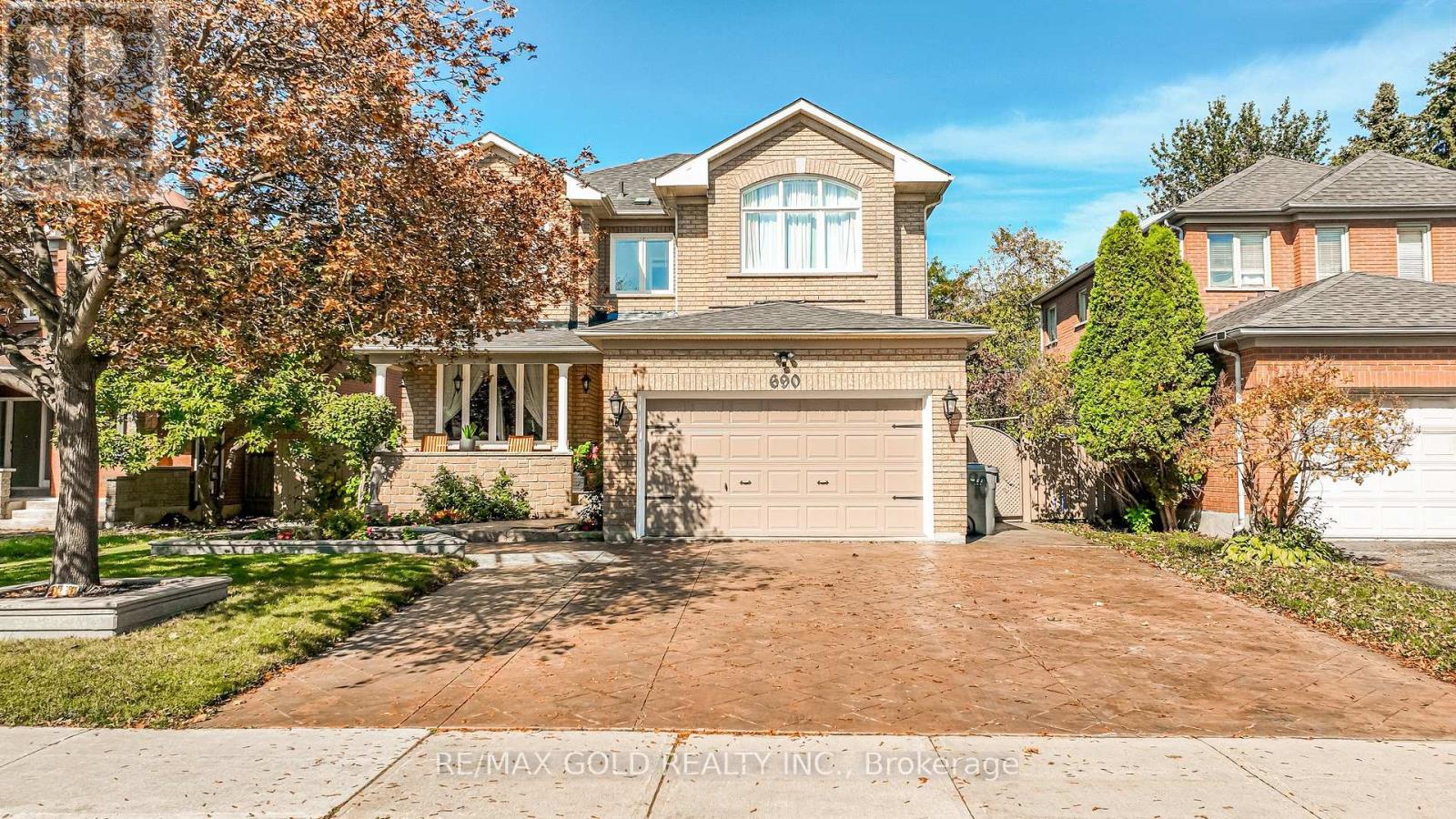 690 PETER ROBERTSON BOULEVARD - 1