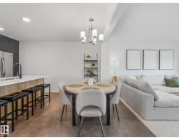 1061 Cy Becker Rd Nw, Edmonton, AB T5Y4B7 Photo 13